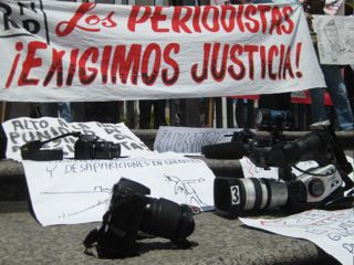 jus1- periodistas protesta-web